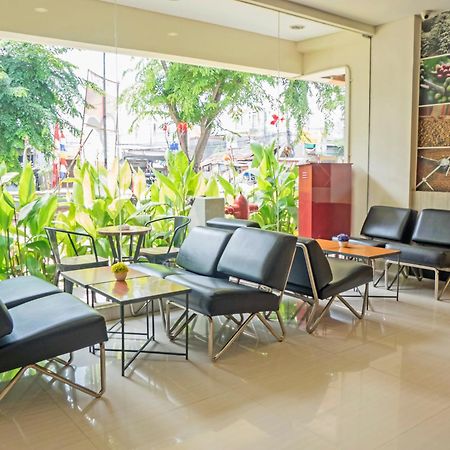 D'Primahotel Airport Jakarta 1 Tangerang Exterior foto